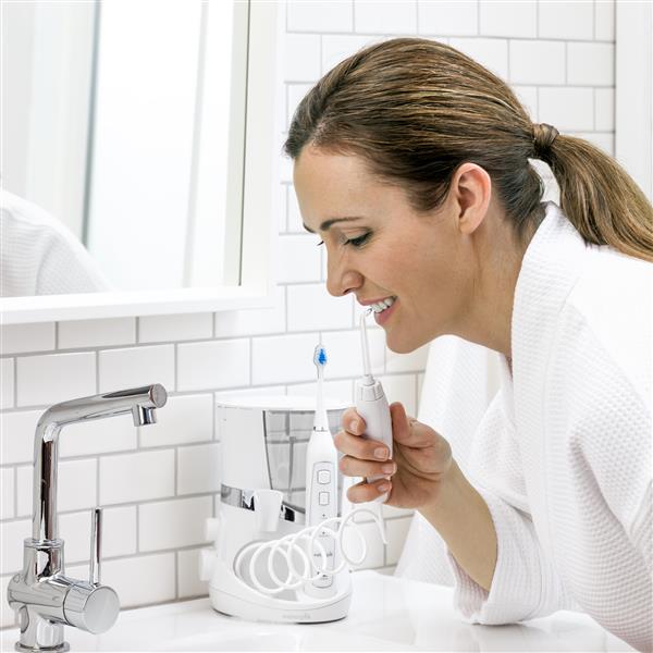 White Waterpik™ Complete Care 5.0 Combo - Image 3